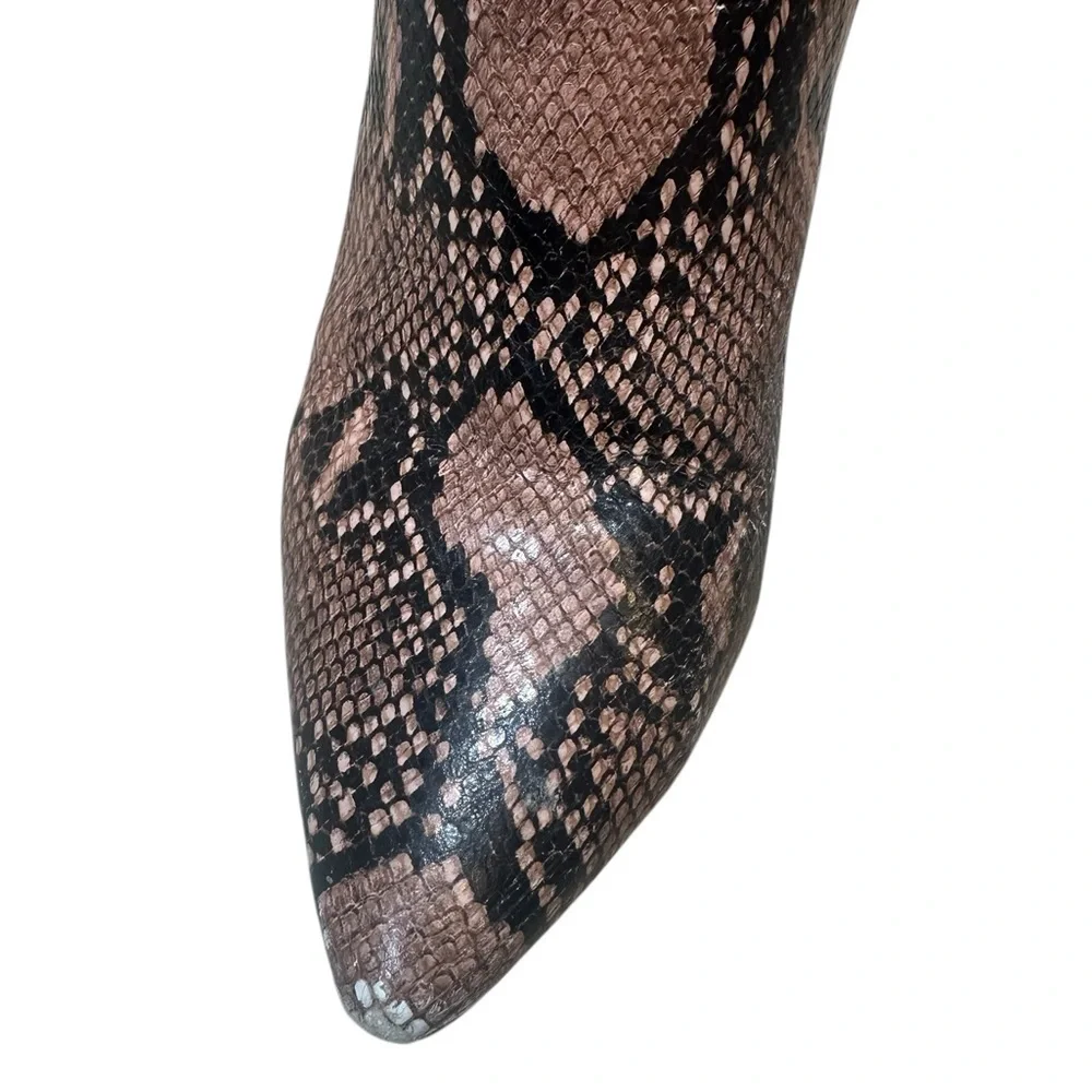 Giani Bernini Gianni Kellbie Snakeskin print leather block heel tall boots